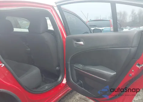 2016 Dodge Charger Police z USA, uszkodzony, nr VIN 2C3CDXAT3GH223324